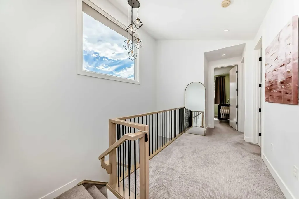 3221 Kinsale Road SW Calgary AB T3E 4S1