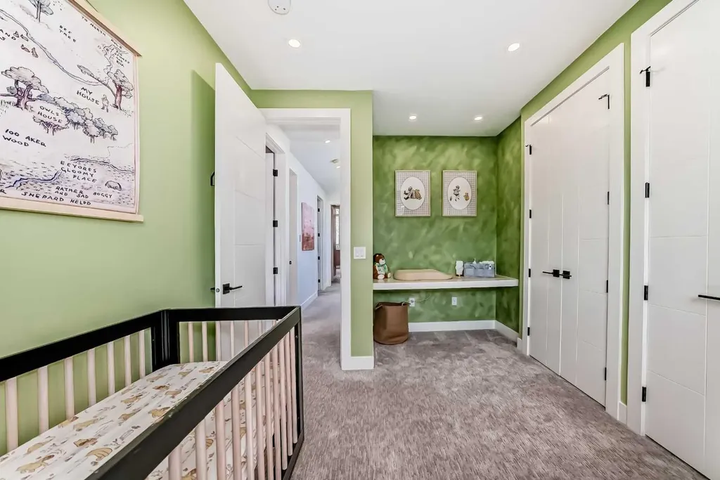3221 Kinsale Road SW Calgary AB T3E 4S1
