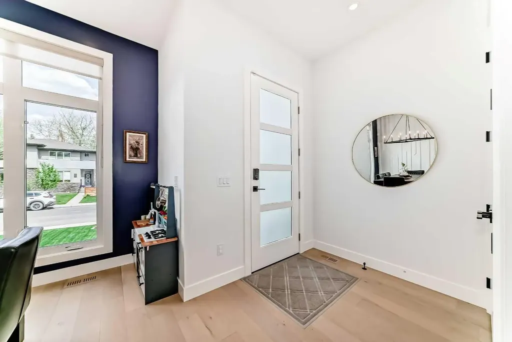 3221 Kinsale Road SW Calgary AB T3E 4S1