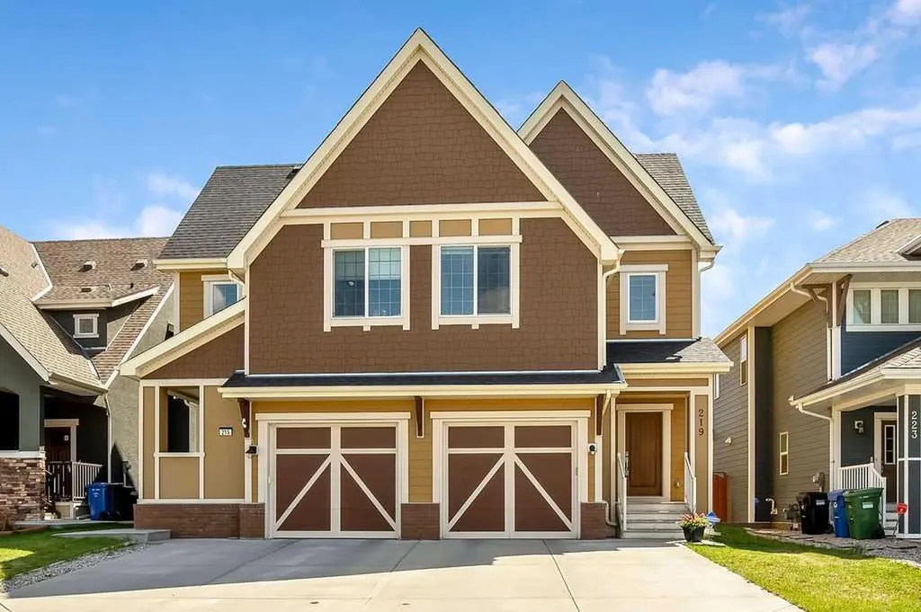 219 Mahogany Grove SE Calgary AB T3M 1W8