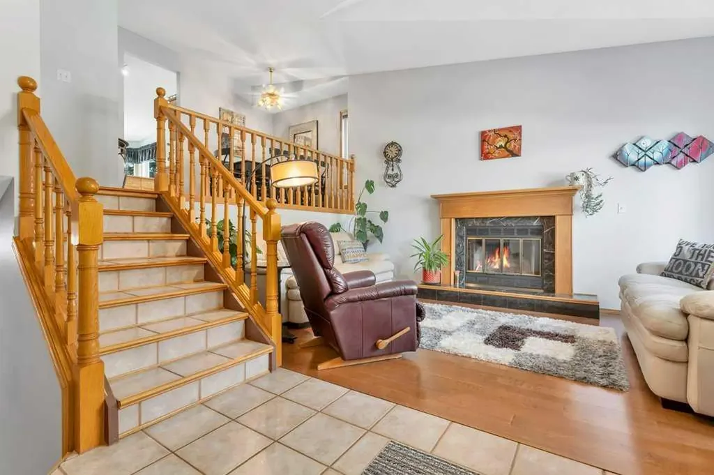 8 Petticoat Lane Lacombe AB T4L 1T6