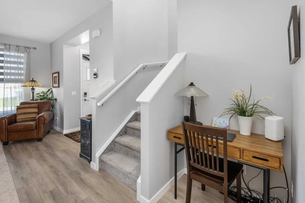 395 Magnolia Drive SE Calgary AB T3M 3M4