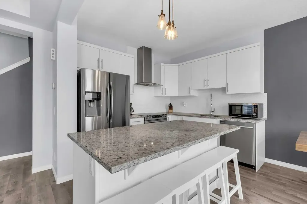 304 Windrow Crescent SW Airdrie AB T4B 4K2