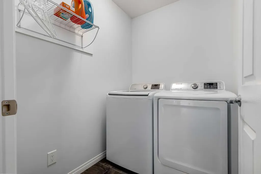 304 Windrow Crescent SW Airdrie AB T4B 4K2