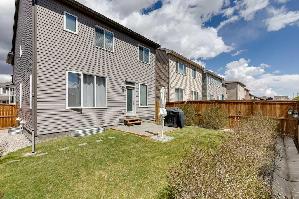 304 Windrow Crescent SW Airdrie AB T4B 4K2