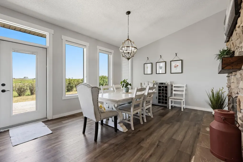 250020 Range Road 275 Rural Rocky View County AB T1P 1L7