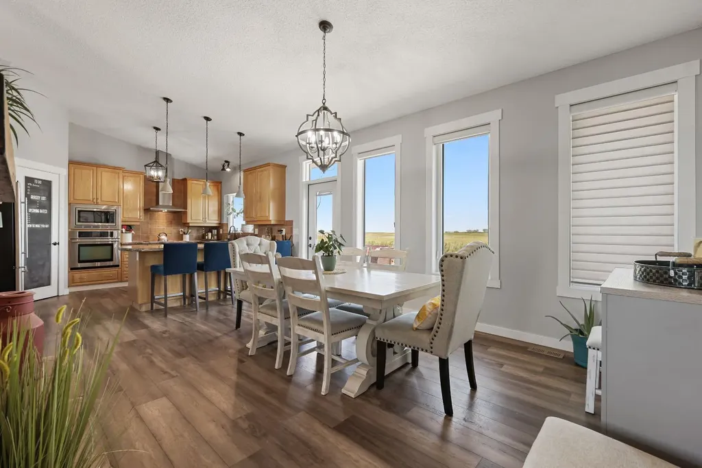 250020 Range Road 275 Rural Rocky View County AB T1P 1L7