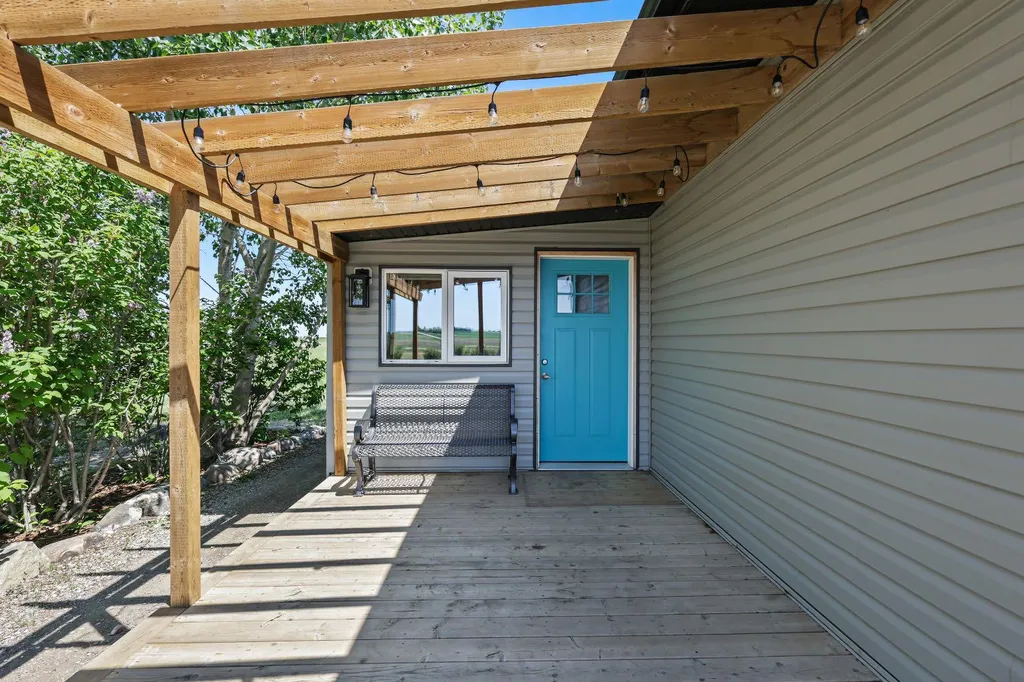 250020 Range Road 275 Rural Rocky View County AB T1P 1L7