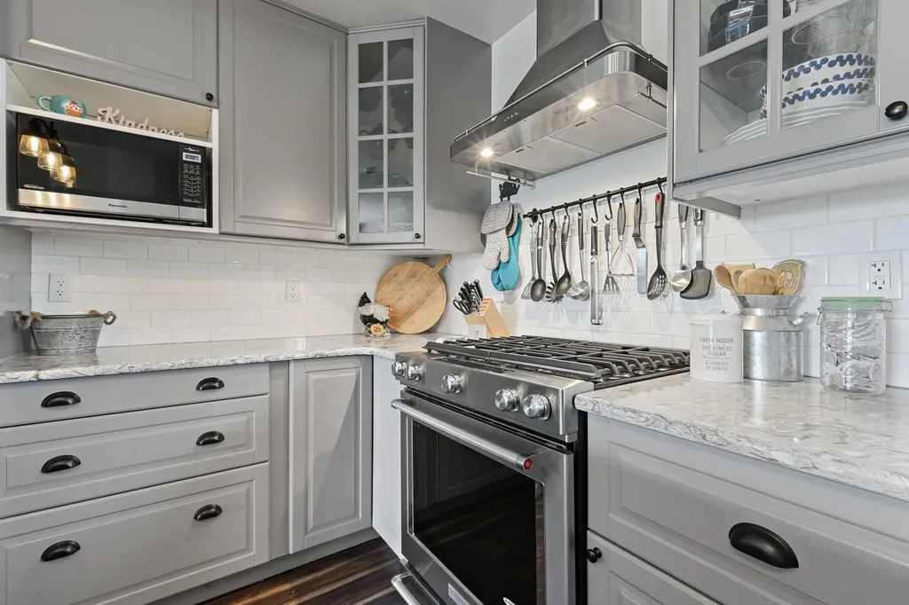 250020 Range Road 275 Rural Rocky View County AB T1P 1L7