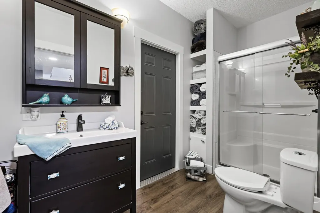 250020 Range Road 275 Rural Rocky View County AB T1P 1L7