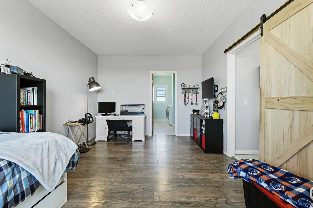 250020 Range Road 275 Rural Rocky View County AB T1P 1L7