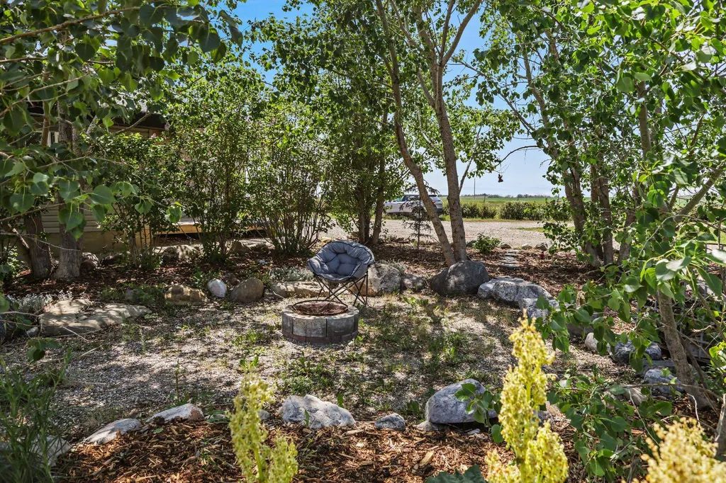 250020 Range Road 275 Rural Rocky View County AB T1P 1L7