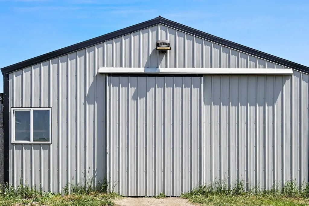 250020 Range Road 275 Rural Rocky View County AB T1P 1L7