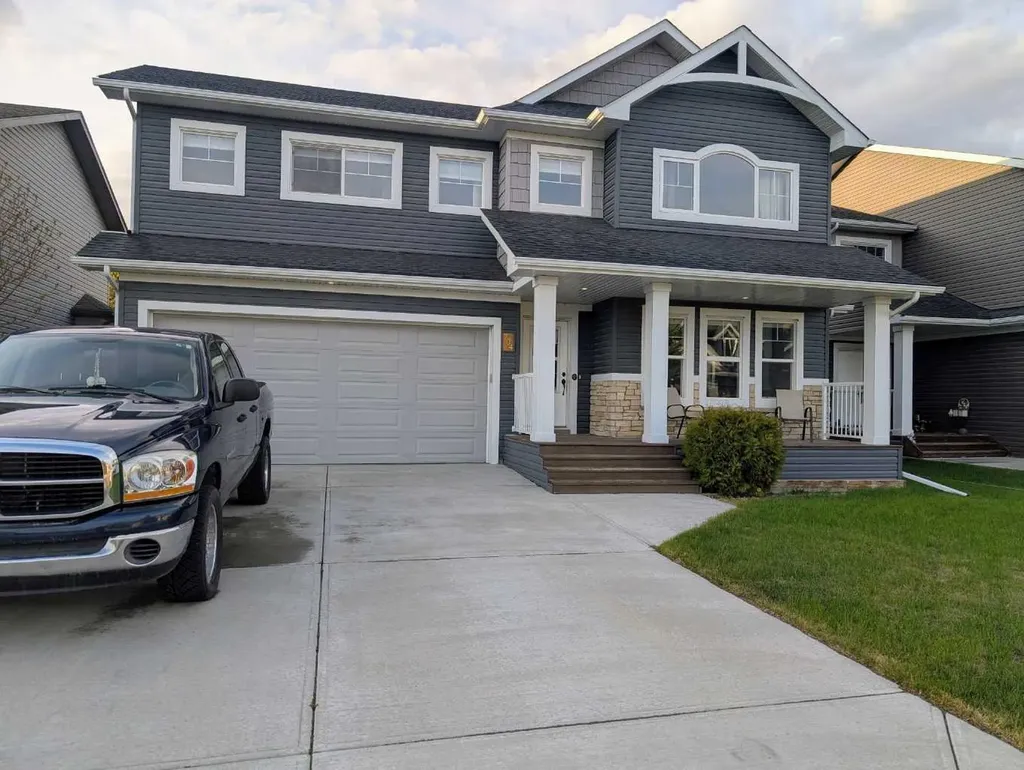 704 Stonehaven Drive Carstairs AB T0M0N0