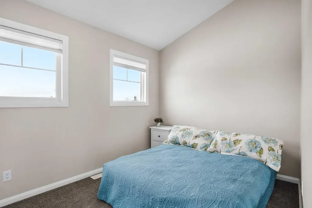 704 Stonehaven Drive Carstairs AB T0M0N0