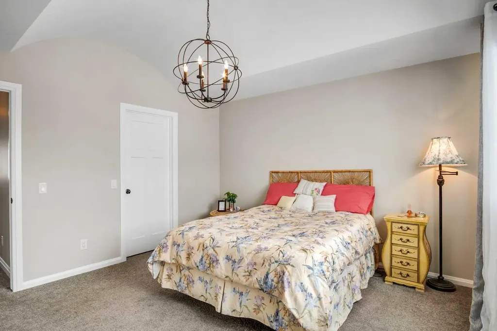 704 Stonehaven Drive Carstairs AB T0M0N0