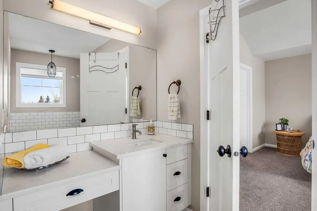 704 Stonehaven Drive Carstairs AB T0M0N0