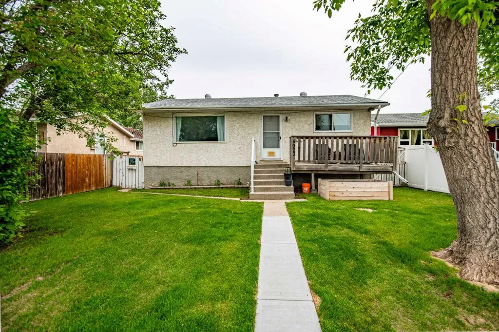 5903 56 Avenue Red Deer AB T4N 4R1