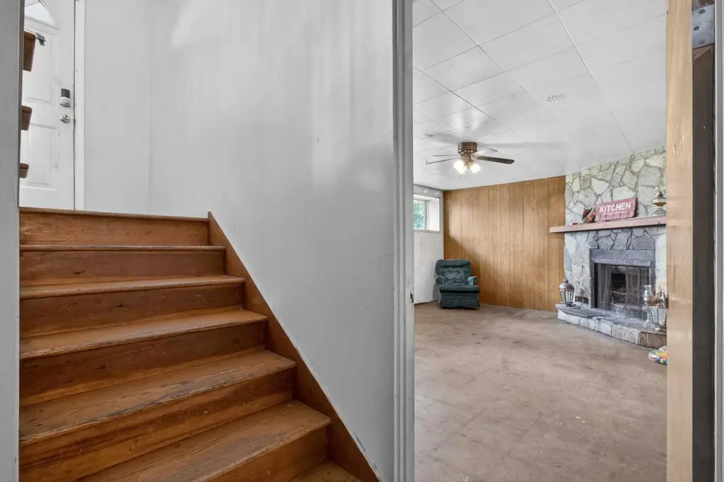 228 Van Horne Crescent NE Calgary AB t2e6h1