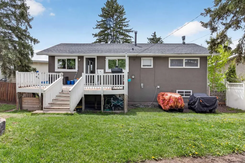 228 Van Horne Crescent NE Calgary AB t2e6h1