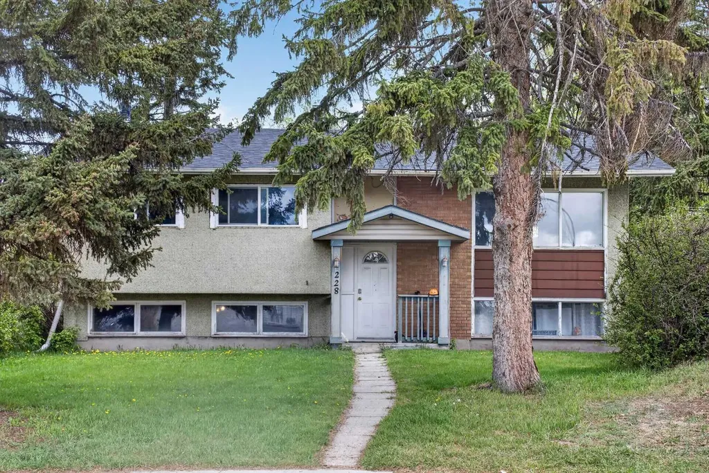228 Van Horne Crescent NE Calgary AB t2e6h1