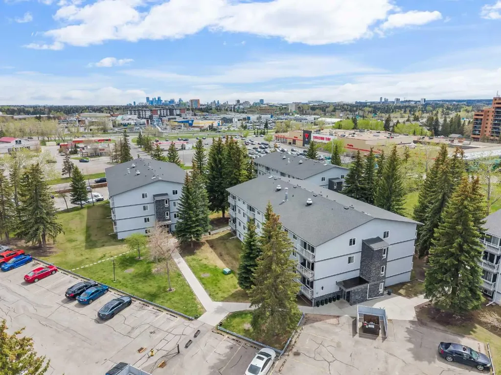 5601 Dalton Drive NW Calgary AB T3A 2E2