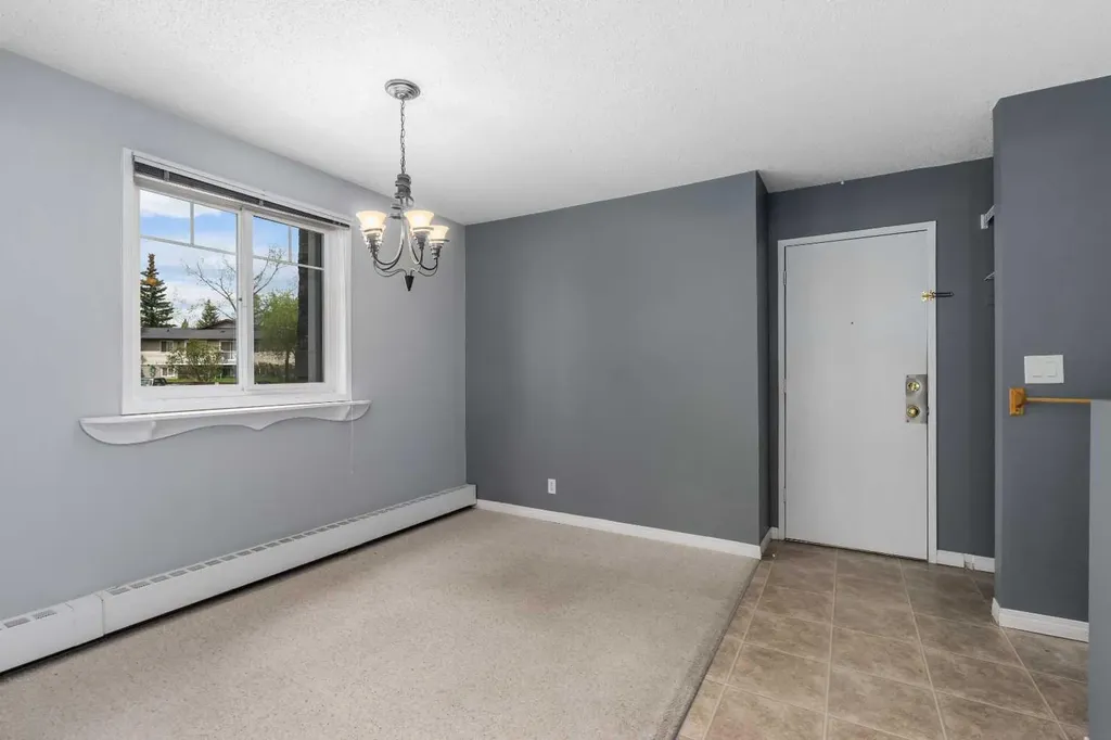5601 Dalton Drive NW Calgary AB T3A 2E2