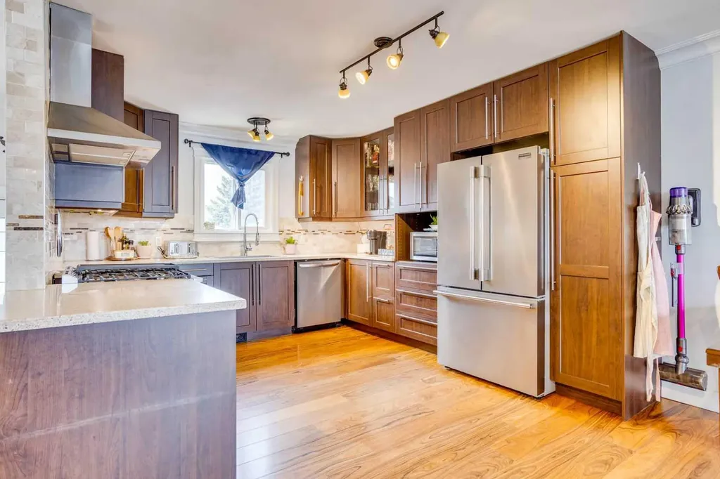 341 Bird Crescent Fort Mcmurray AB T9H 4T4