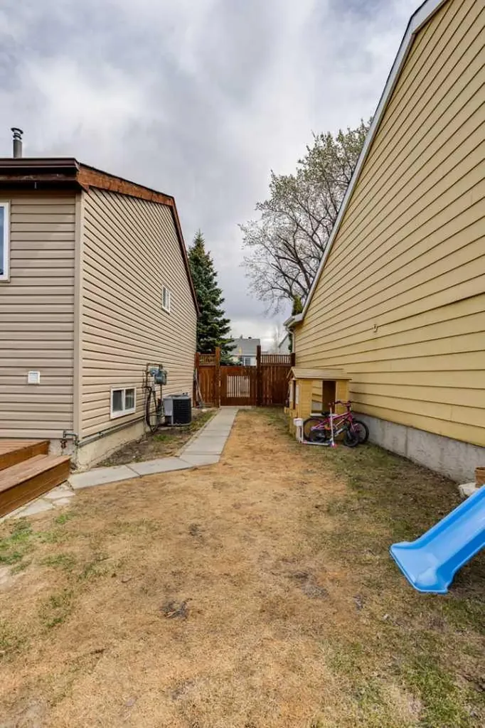 341 Bird Crescent Fort Mcmurray AB T9H 4T4