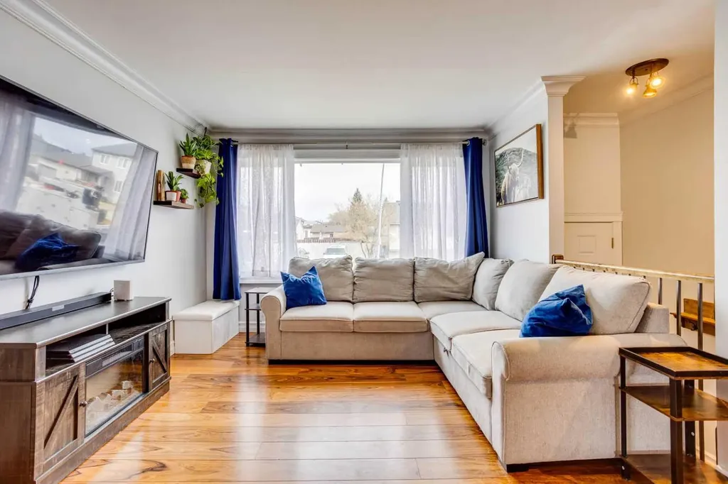 341 Bird Crescent Fort Mcmurray AB T9H 4T4