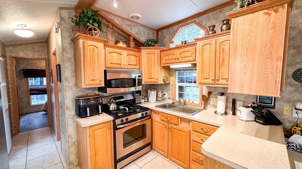 5227 Township Road 320 Rural Mountain View County AB T0M1X0