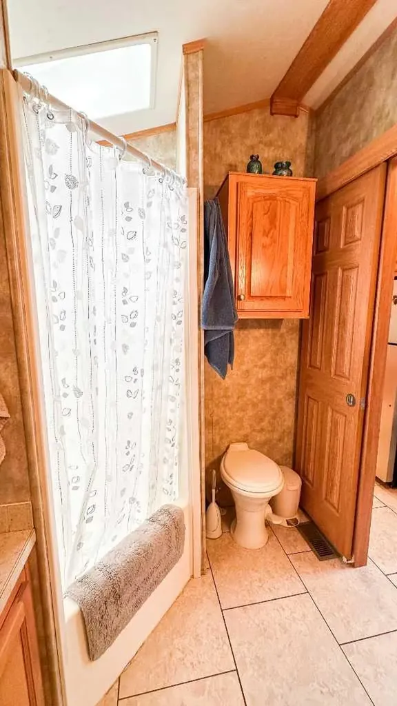 5227 Township Road 320 Rural Mountain View County AB T0M1X0