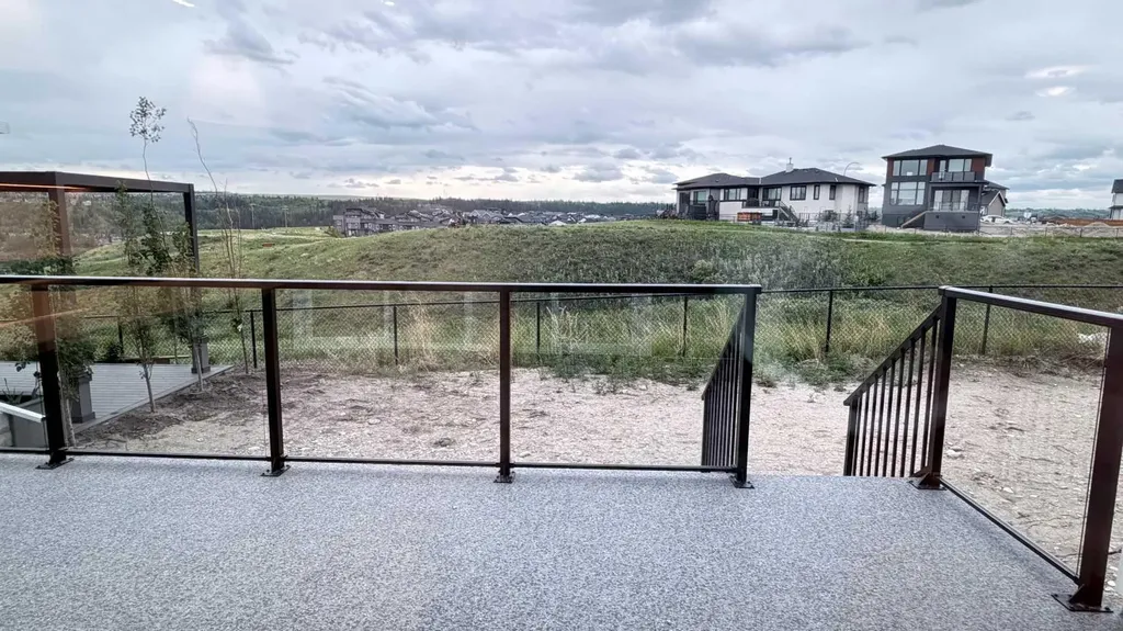 52 Crimson Ridge Heights NW Calgary AB T3L 0K6