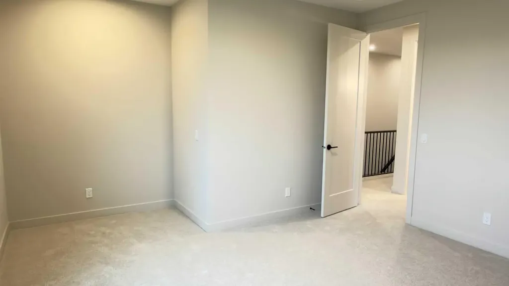 52 Crimson Ridge Heights NW Calgary AB T3L 0K6