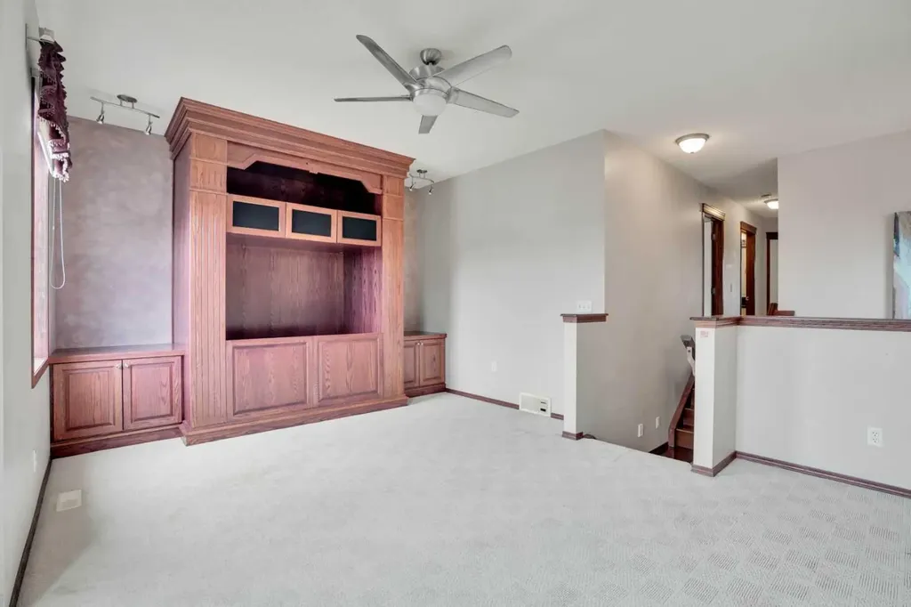 161 Panamount Close NW Calgary AB T3K 5P6