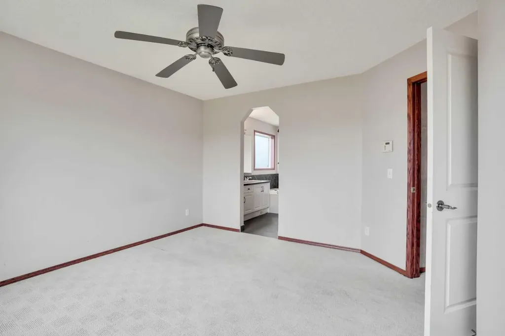 161 Panamount Close NW Calgary AB T3K 5P6