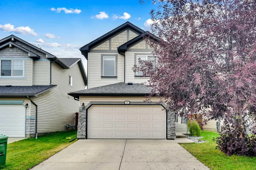 161 Panamount Close NW Calgary AB T3K 5P6