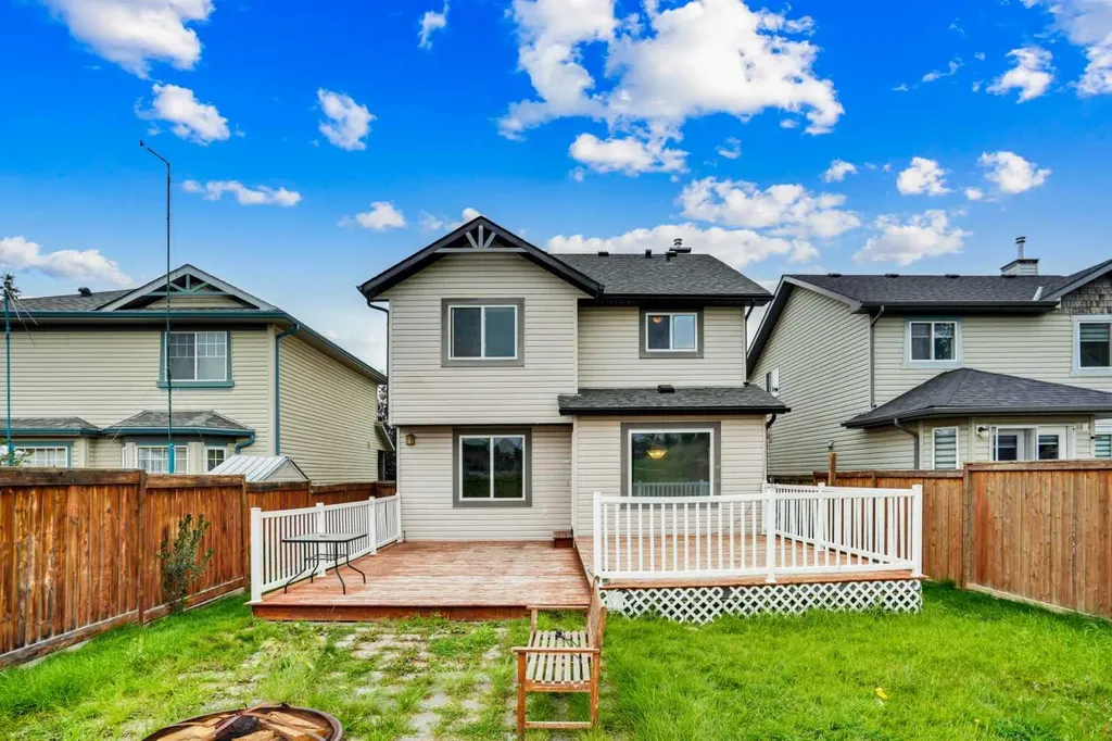 161 Panamount Close NW Calgary AB T3K 5P6