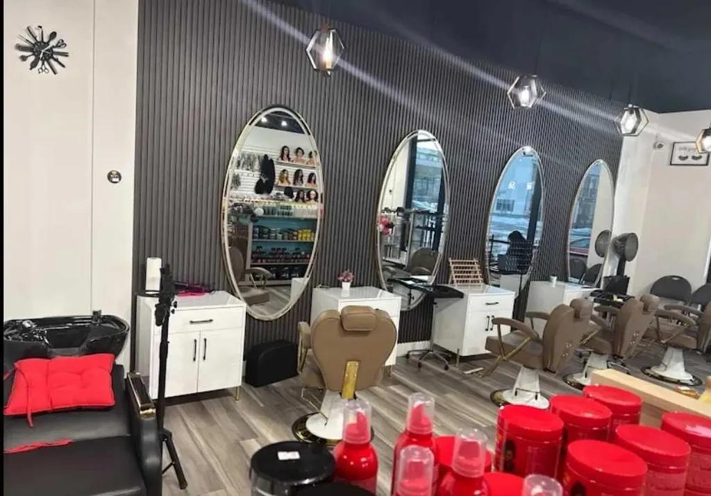 123 Hair Street NW Calgary AB T3R 2A4