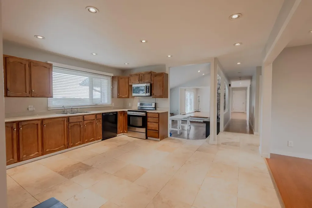 273216 Range Road 23 Rural Rocky View County AB T4B2A3
