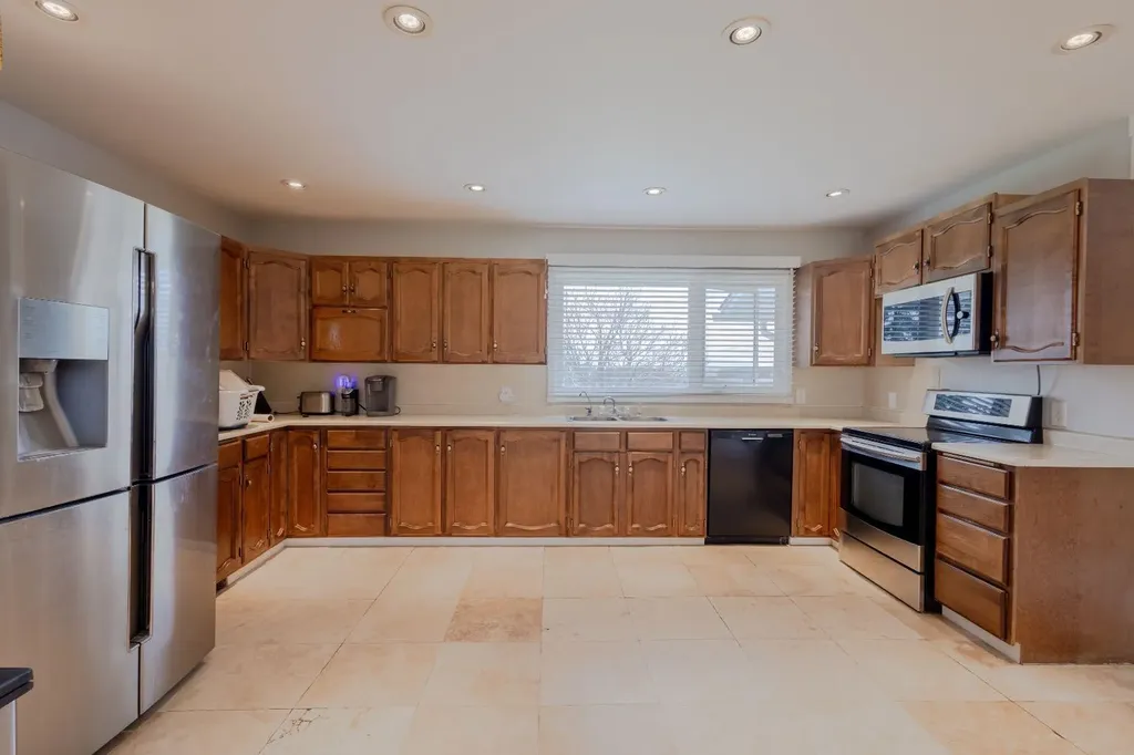 273216 Range Road 23 Rural Rocky View County AB T4B2A3