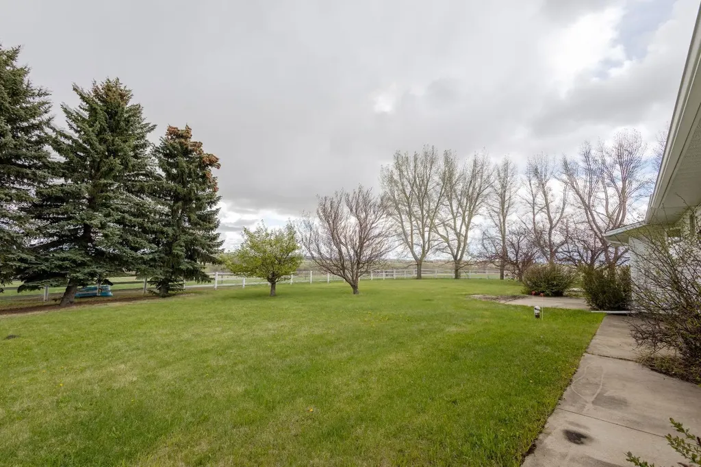 273216 Range Road 23 Rural Rocky View County AB T4B2A3