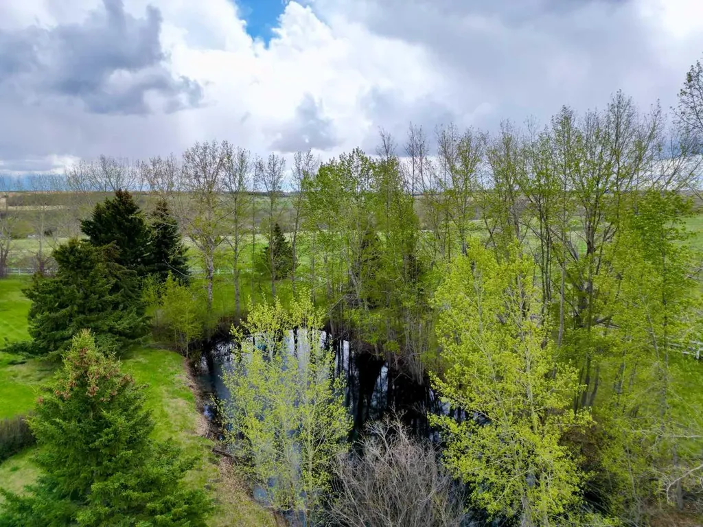 273216 Range Road 23 Rural Rocky View County AB T4B2A3
