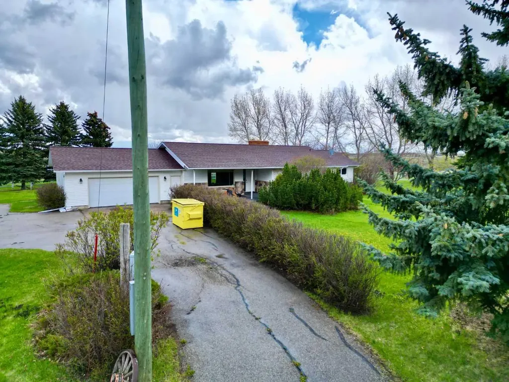 273216 Range Road 23 Rural Rocky View County AB T4B2A3
