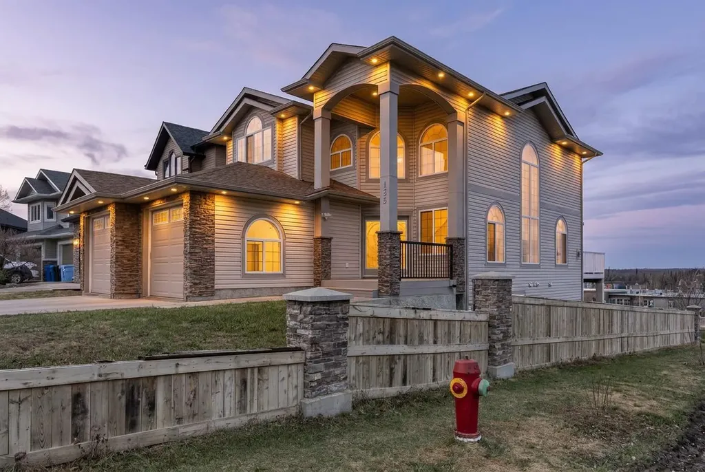 103 Crane Place Fort Mcmurray AB T9K 0P6
