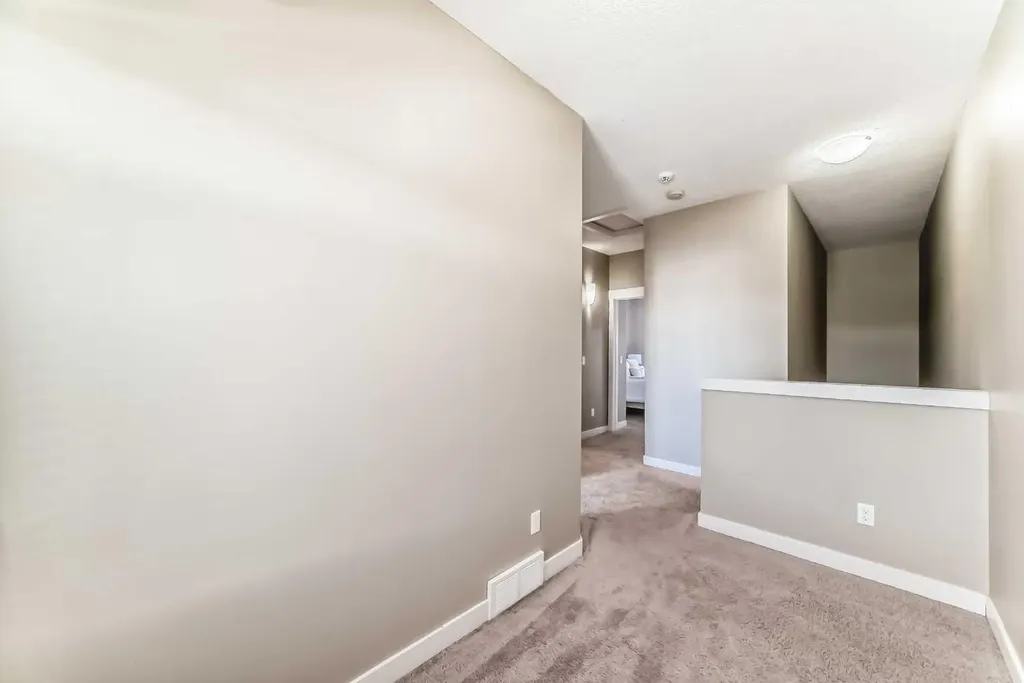 606 Skyview Point Place NE Calgary AB T3N0L7