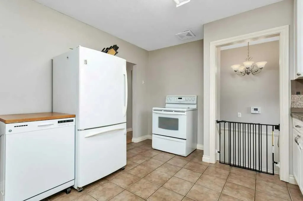 5501 51 Street Rimbey AB T0C 2J0