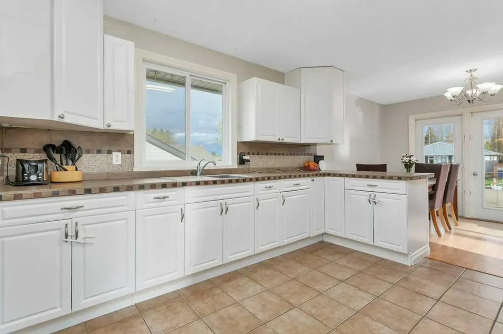 5501 51 Street Rimbey AB T0C 2J0