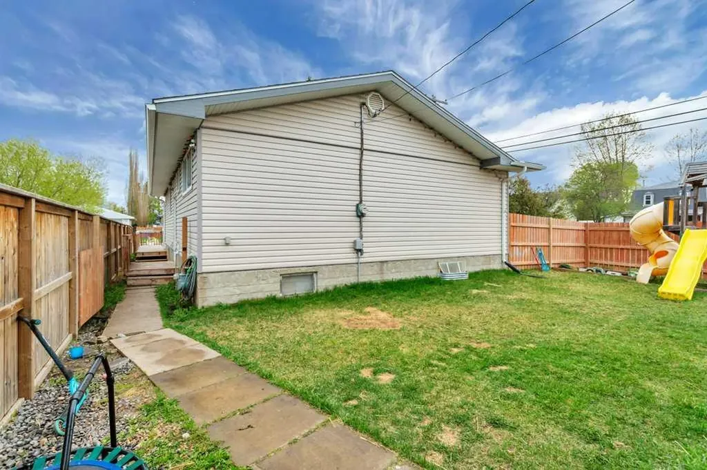 5501 51 Street Rimbey AB T0C 2J0
