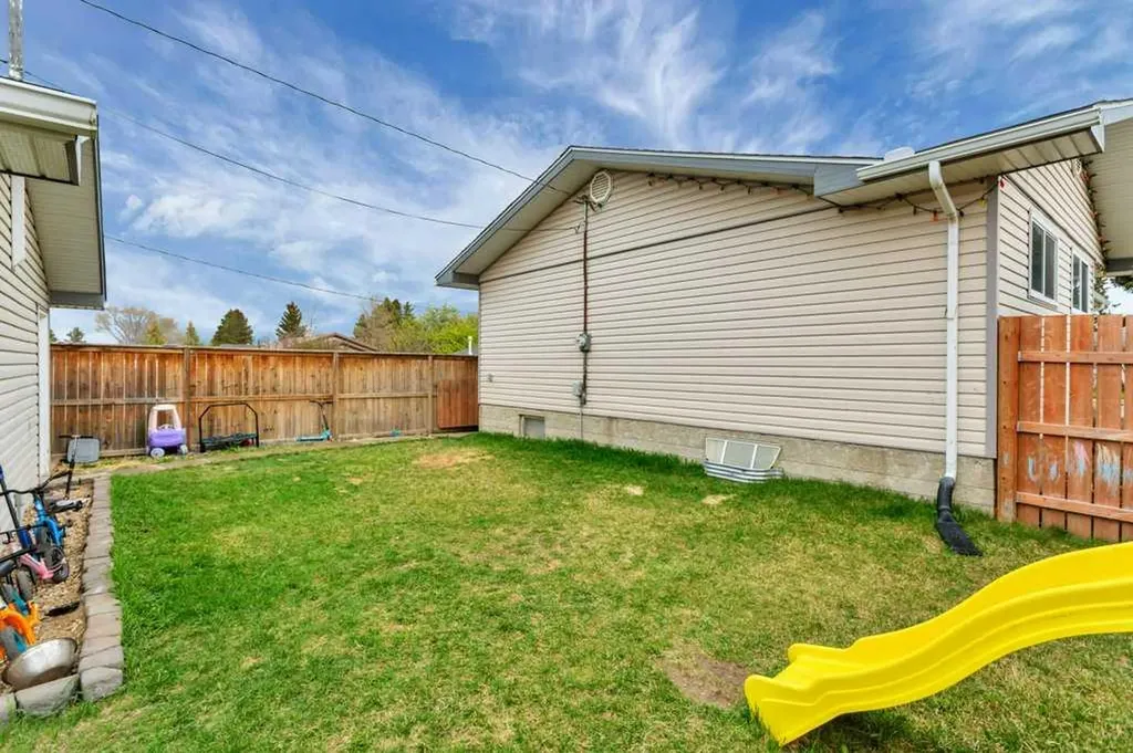 5501 51 Street Rimbey AB T0C 2J0